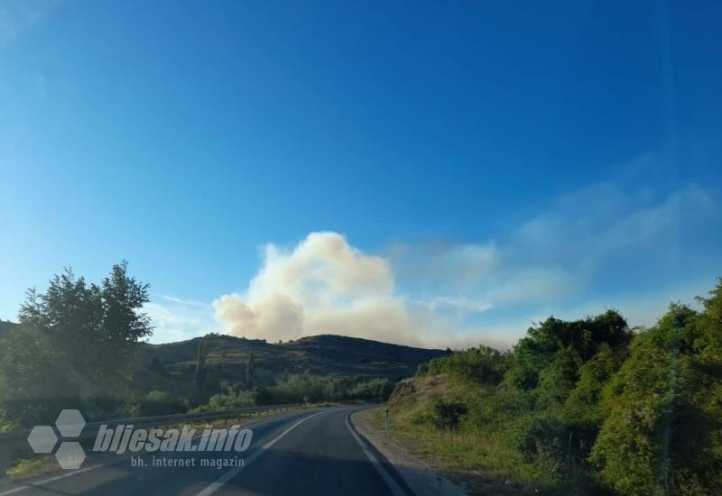 Požar u Tomislavgradu, gori Roško Polje  - Požar u Tomislavgradu, gori Roško Polje 